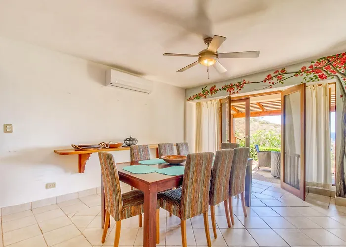 Bahia Pez Vela At 26 * Playa Ocotal